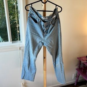 Levi’s wedgie straight leg light wash jeans